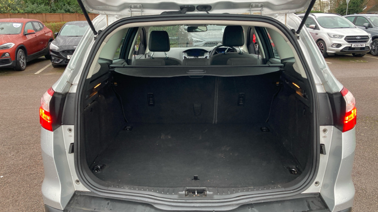 Ford Focus 1.6 125 Titanium Navigator 5dr Powershift Petrol Estate